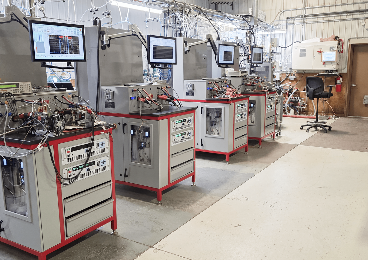 Beetronics industrial touchscreen HMI for hydrogen and fuel cell testing